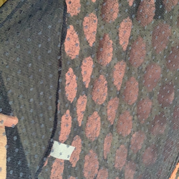 RARE Sundance Palace Best top with crochet detailing, size large - Picture 10 of 11